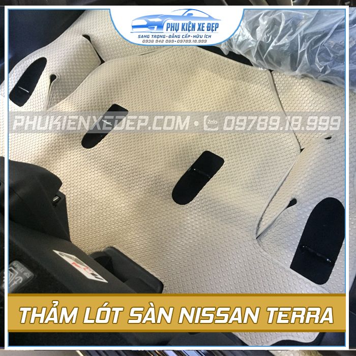 Bộ thảm lót sàn ô tô Nissan Terra cao su Thái Lan Mới Nhất - góc nhìn 3