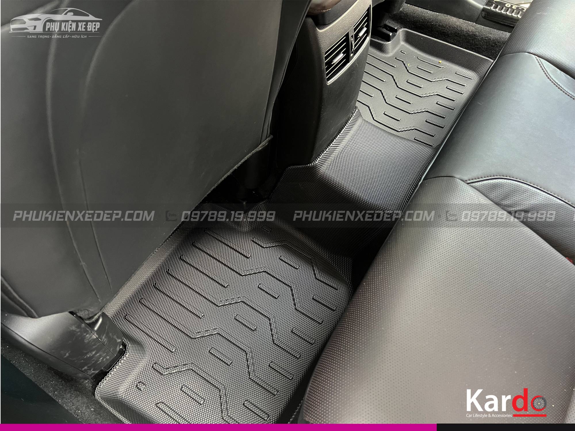Thảm Lót Sàn Ô Tô Kardo Mazda3 - Đồ chơi xe hơi, phụ kiện ô tô, trang trí xe hơi - góc nhìn 3