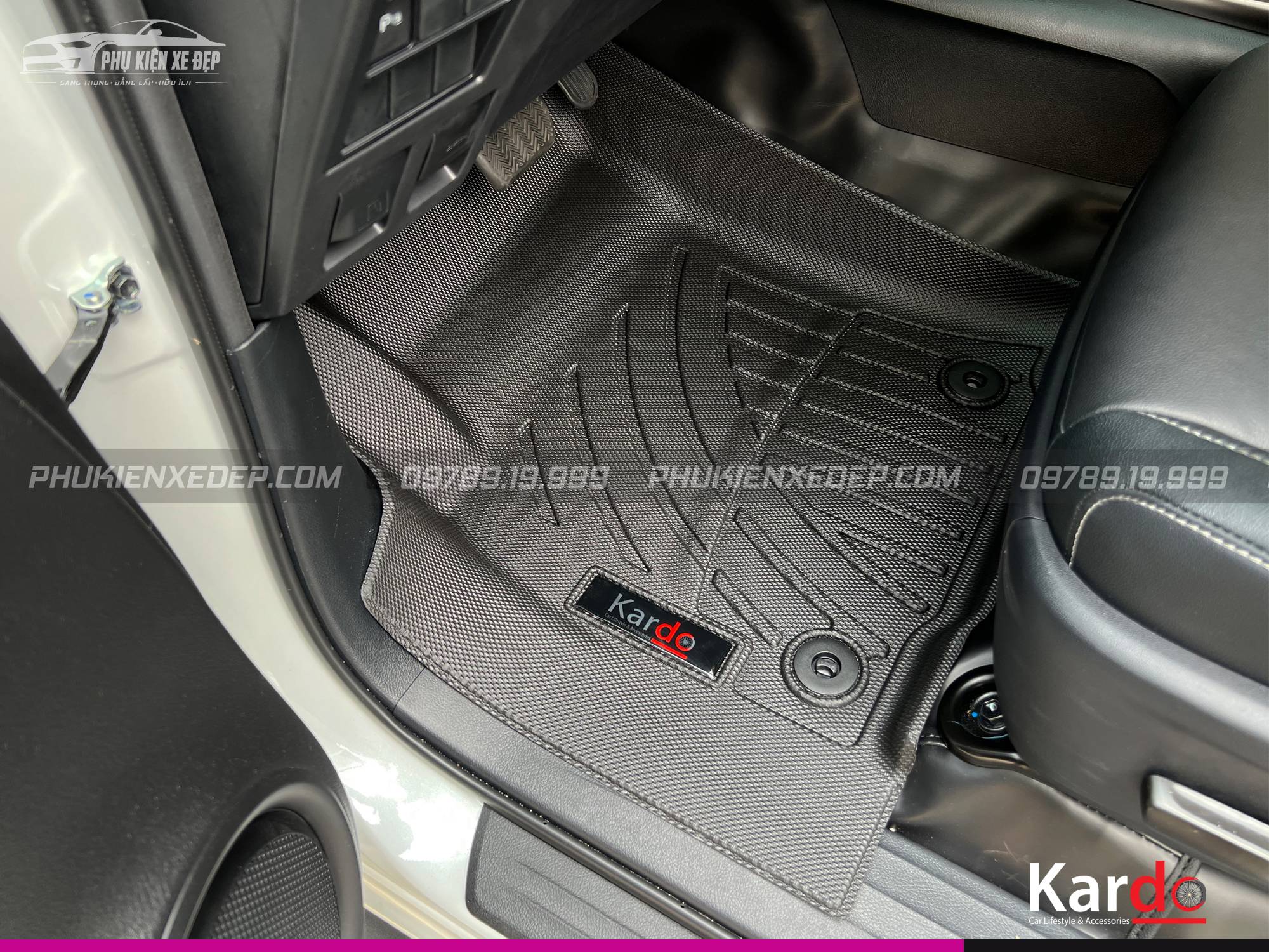 Thảm Lót Sàn Ô Tô Kardo Toyota Innova 2017 - Nay - Đồ chơi xe hơi, phụ kiện ô tô, trang trí xe hơi - hình ảnh sản phẩm